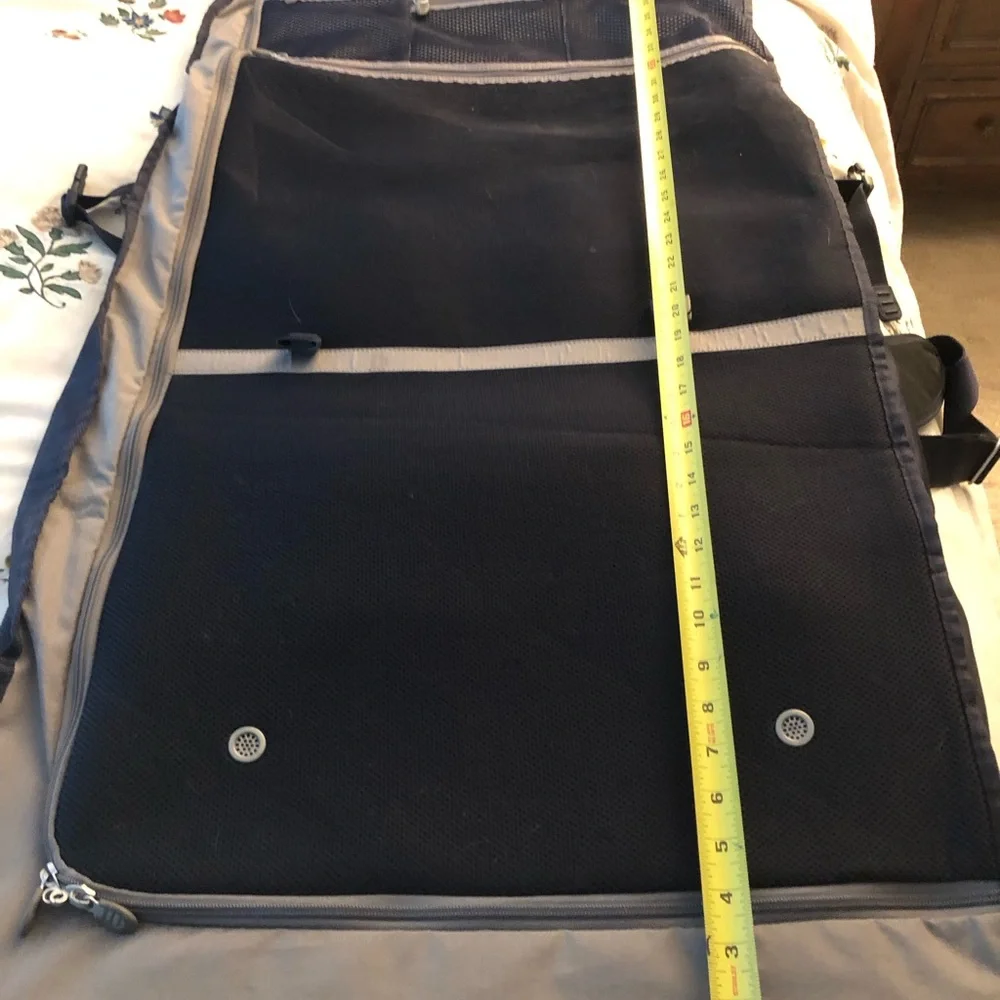 TUMI Garment Bag - Navy